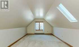 165 COUNTRY CLUB DRIVE | Kingston Ontario | Slide Image Ten