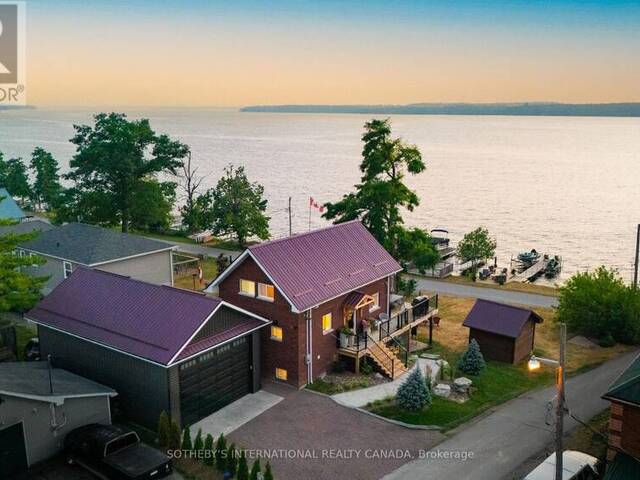 11 FIFTH STREET Kawartha Lakes Ontario, K0M 1L0 - 4 Bedrooms Waterfront Home For sale