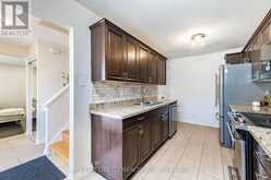 35 GREENBUSH COURT | Brampton Ontario | Slide Image Thirteen