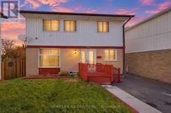 35 GREENBUSH COURT | Brampton Ontario | Slide Image Three