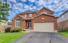 2 FIRELLA PLACE | Wellesley Ontario | Slide Image One