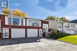 132 CHIPWOOD CRESCENT | Toronto Ontario | Slide Image Three