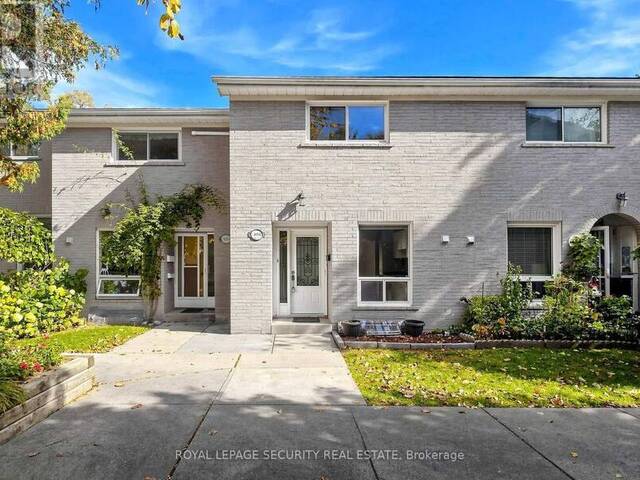 404 - 15 LISZT GATE Toronto Ontario, M2H 1G6 - 2 Bedrooms Condo For Sale