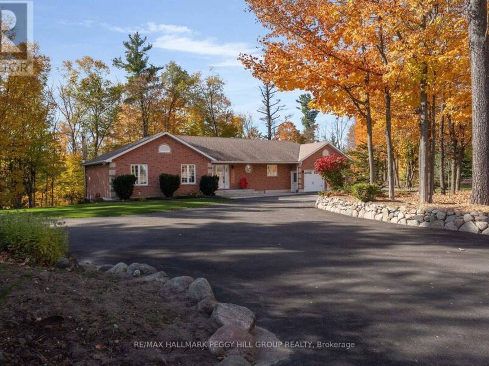 6072 5TH SIDE ROAD, Innisfil, Ontario L0L 1L0