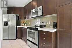 52 WOODVILLE DRIVE | Vaughan Ontario | Slide Image Thirteen