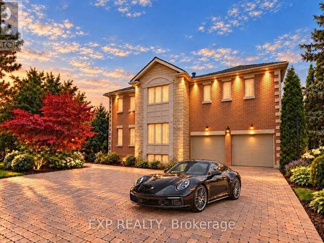 2 SHALLMAR GARDENS Richmond Hill Ontario, L4B 3G4 - 6 Bedrooms Home For Sale