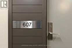 607 - 126 SIMCOE STREET | Toronto Ontario | Slide Image Five