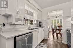26 WHITE BOULEVARD | Vaughan Ontario | Slide Image Thirteen