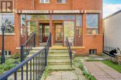 121 NIAGARA STREET | Toronto Ontario | Slide Image Two