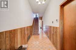 121 NIAGARA STREET | Toronto Ontario | Slide Image Four