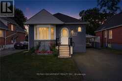 551 UPPER SHERMAN AVENUE | Hamilton Ontario | Slide Image Three