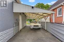 551 UPPER SHERMAN AVENUE | Hamilton Ontario | Slide Image Four