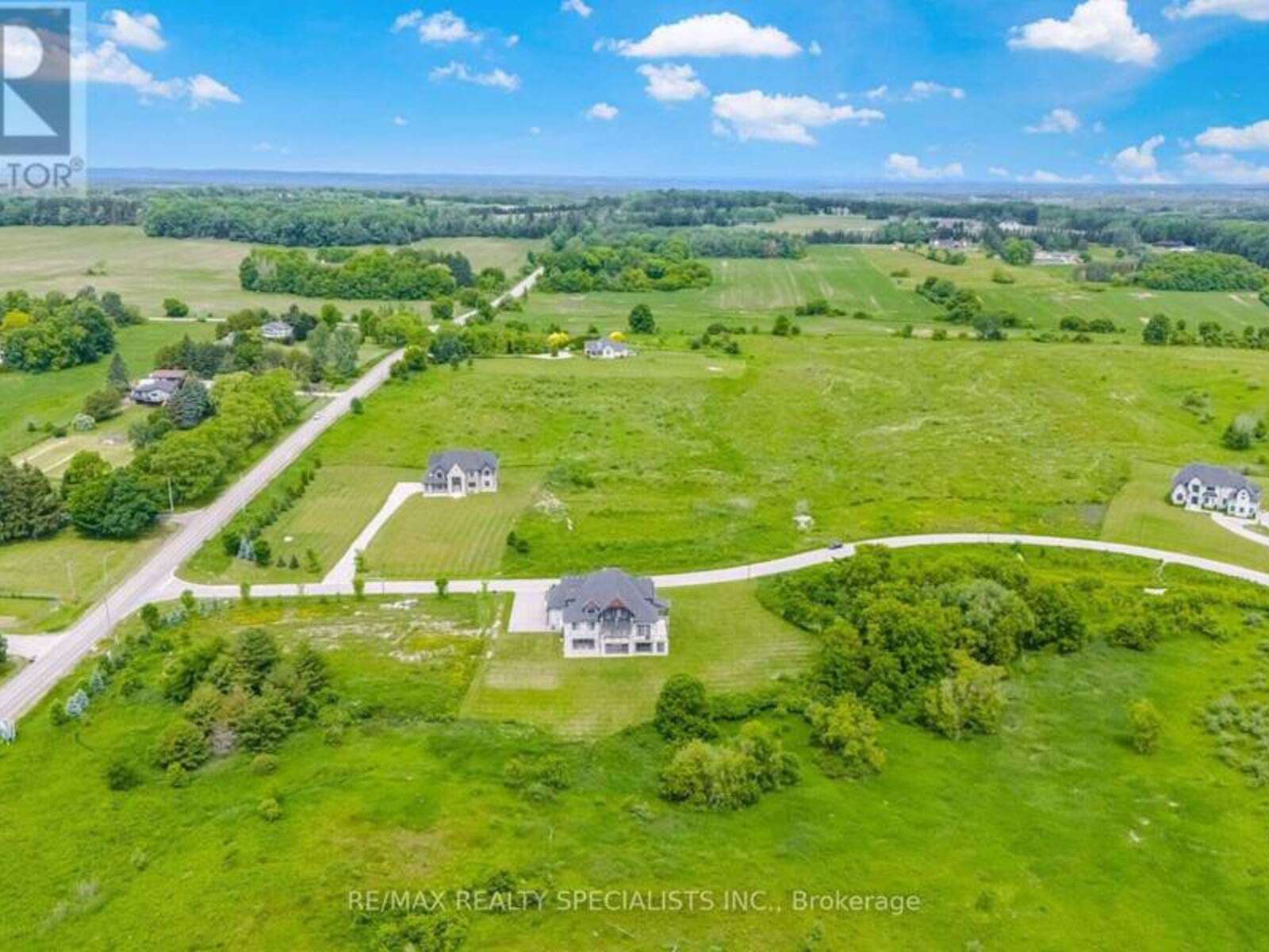 74 FERRARA DRIVE, Caledon, Ontario L7E 4L5
