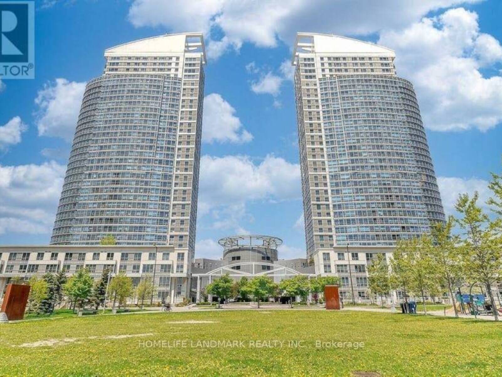 508 - 38 LEE CENTRE DRIVE, Toronto, Ontario M1H 3J7