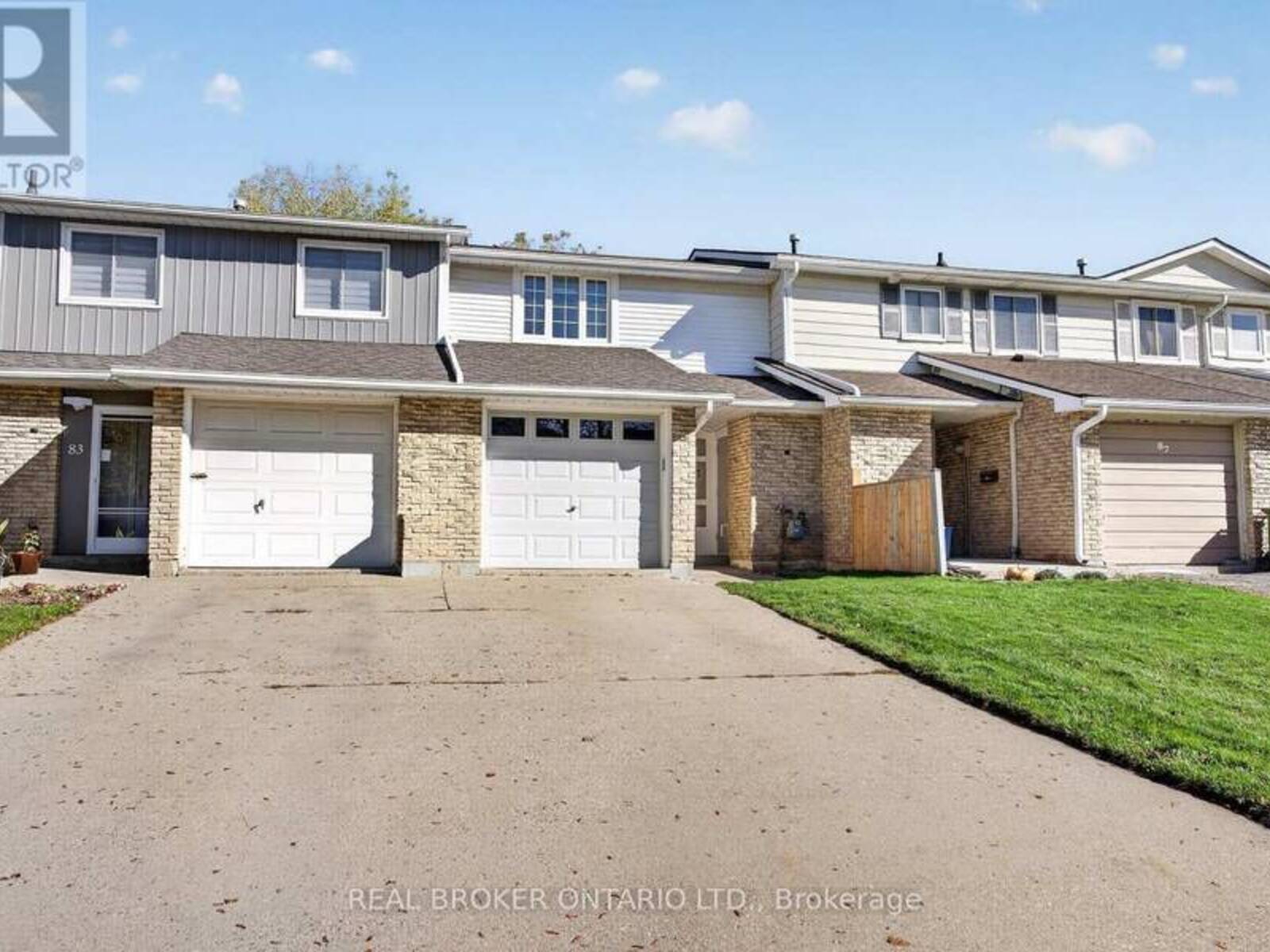 85 GLEDHILL CRESCENT, Hamilton, Ontario L9C 6H3