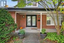192 WALDONCROFT CRESCENT | Burlington Ontario | Slide Image Three