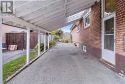 874 GRENOBLE BOULEVARD | Pickering Ontario | Slide Image Thirty-one