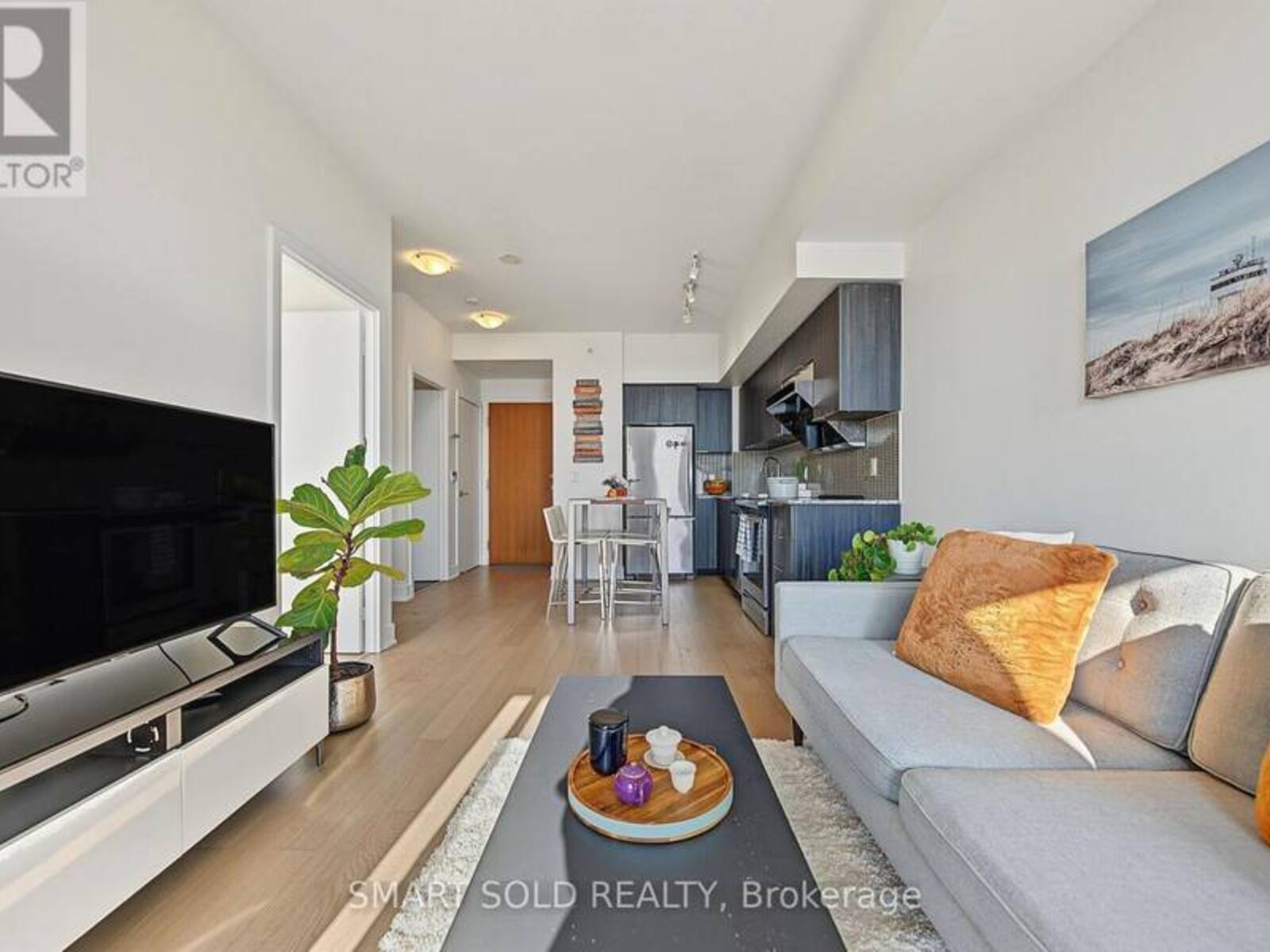 2419 - 30 SHORE BREEZE DRIVE, Toronto, Ontario M8V 1A1