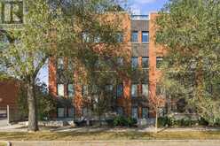 57 - 68 WINSTON PARK BOULEVARD | Toronto Ontario | Slide Image One