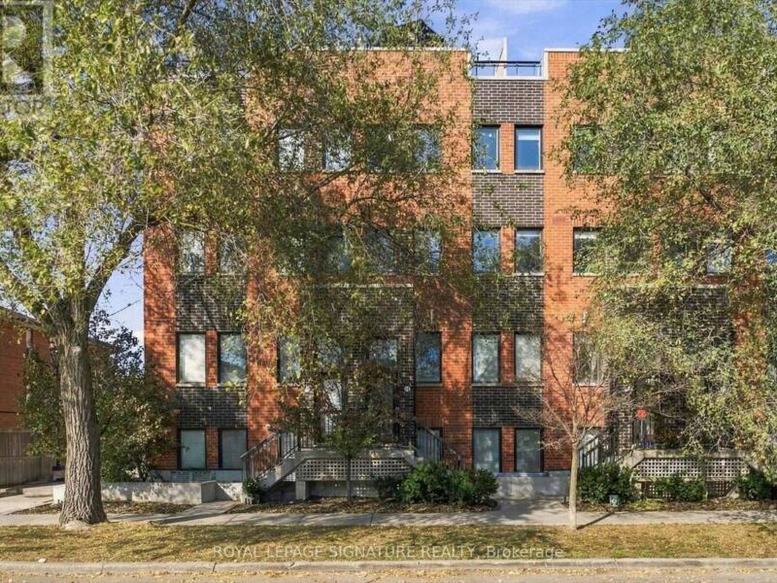 57 - 68 WINSTON PARK BOULEVARD, Toronto, Ontario M3K 1C3