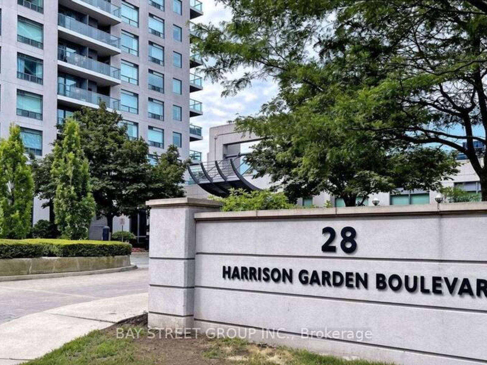 906 - 28 HARRISON GARDEN BOULEVARD, Toronto, Ontario M2N 7B5