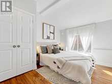 827 CRAVEN ROAD | Toronto Ontario | Slide Image Thirteen