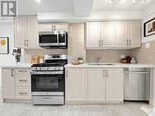 827 CRAVEN ROAD | Toronto Ontario | Slide Image Eight
