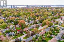 2228 CLARENDON PARK DRIVE | Burlington Ontario | Slide Image Thirty