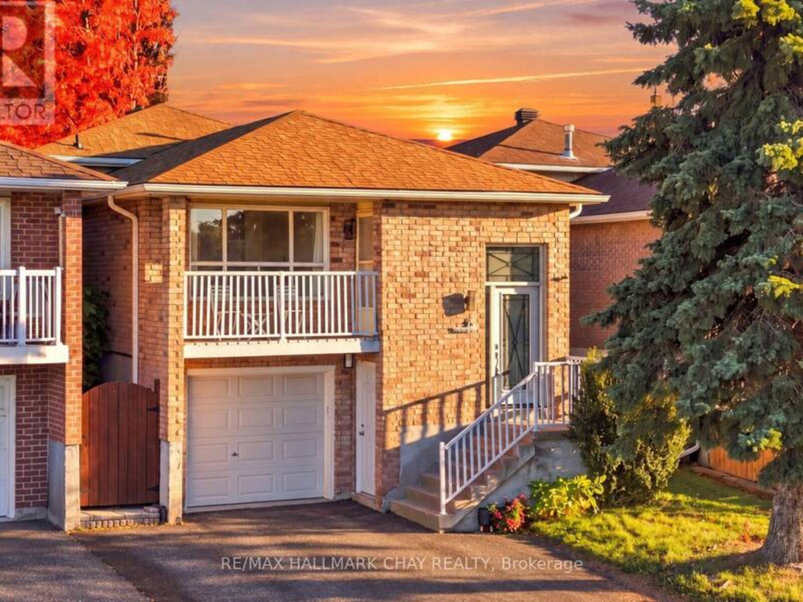 61 TURNER COURT, Bradford West Gwillimbury, Ontario L3Z 2W7