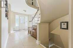 66 HOWLETT AVENUE | Newmarket Ontario | Slide Image Thirty-two