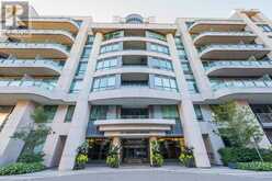 412 - 377 MADISON AVENUE | Toronto Ontario | Slide Image One