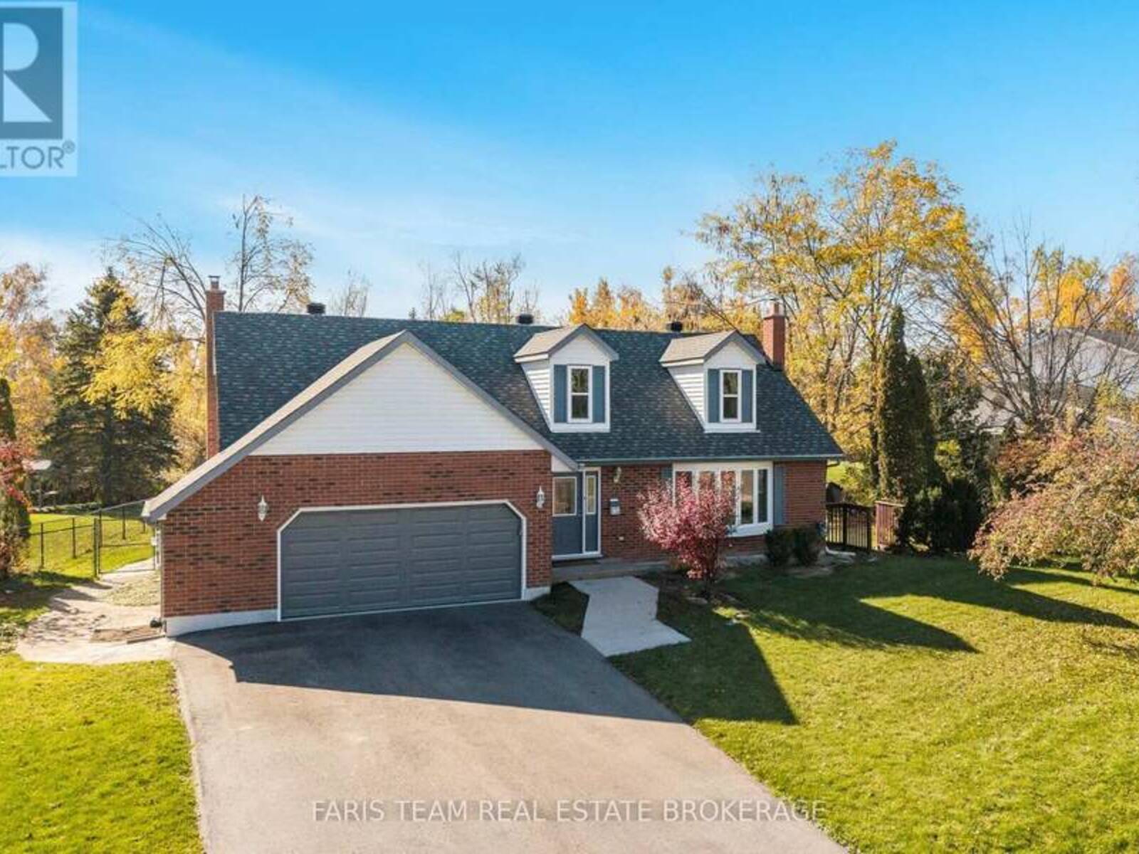 5 ELVYN CRESCENT, Oro-Medonte, Ontario L0L 2E0