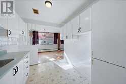12 - 8 KINSDALE BOULEVARD | Toronto Ontario | Slide Image Seventeen