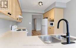 61 CHESTERTON LANE | Guelph Ontario | Slide Image Nineteen