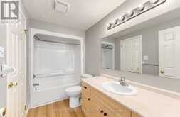 61 CHESTERTON LANE | Guelph Ontario | Slide Image Thirty-three