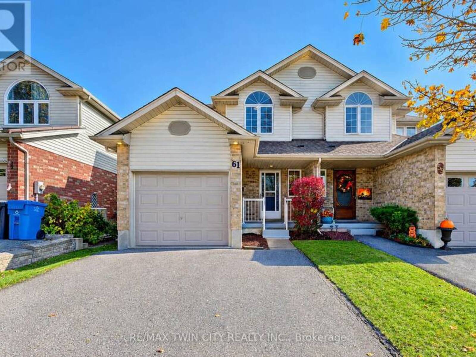 61 CHESTERTON LANE, Guelph, Ontario N1E 7A6