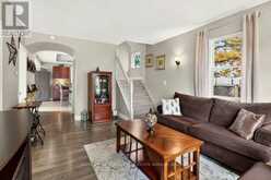 982 PARKHILL AVENUE | Burlington Ontario | Slide Image Three