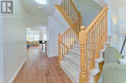 25 DONLAMONT CIRCLE | Brampton Ontario | Slide Image Seven