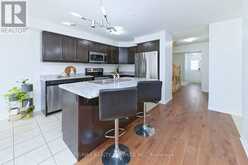 25 DONLAMONT CIRCLE | Brampton Ontario | Slide Image Eight