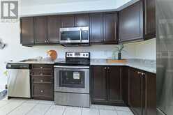 25 DONLAMONT CIRCLE | Brampton Ontario | Slide Image Nine