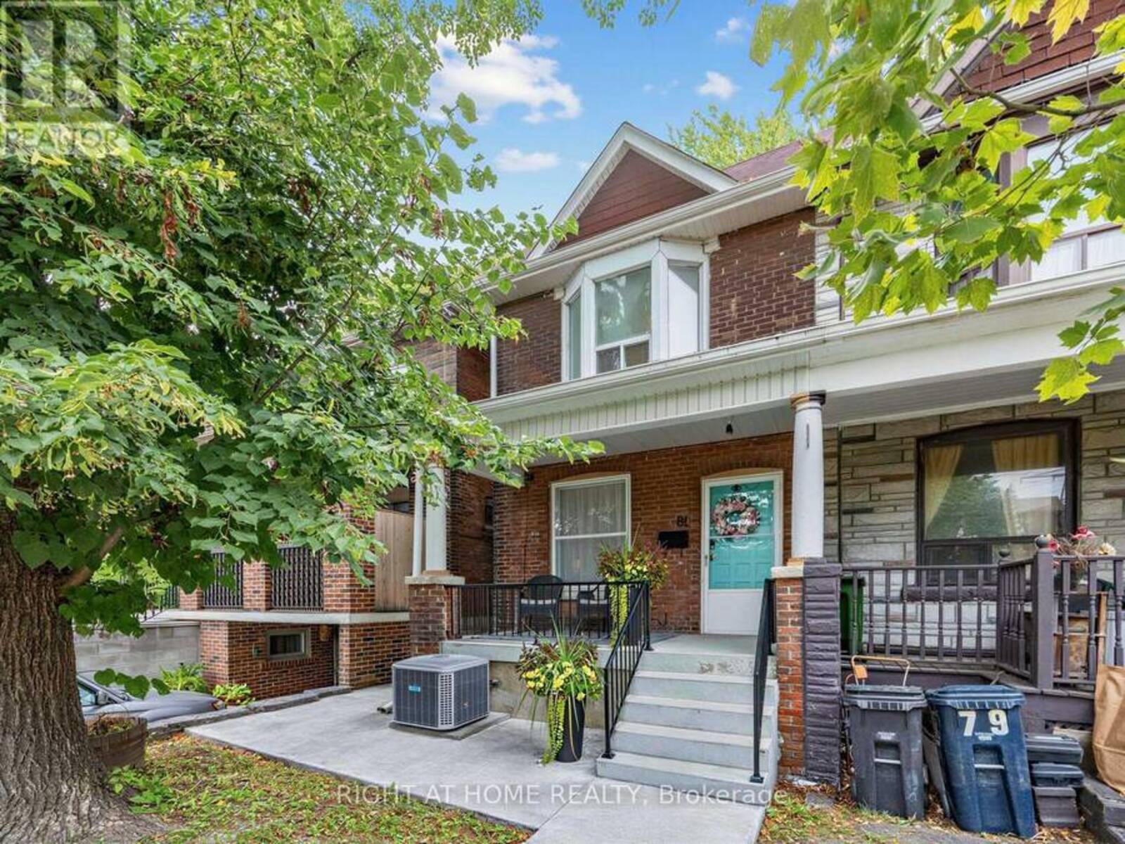 81 SILVERTHORN AVENUE, Toronto, Ontario M6N 3J6