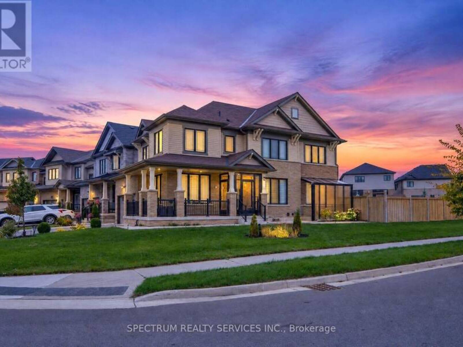 71 MAGDALENA STREET, Hamilton, Ontario L8J 0M3