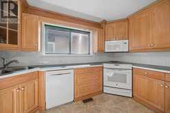 140 LABRADOR DRIVE | Oshawa Ontario | Slide Image Sixteen