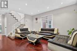 11 MIDDLECOTE DRIVE | Ajax Ontario | Slide Image Six