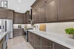 14 EMERALD HEIGHTS DRIVE | Whitchurch-Stouffville Ontario | Slide Image Sixteen