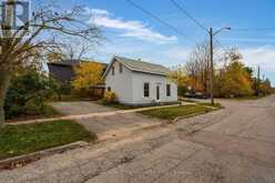 9 CAROLINE STREET | Barrie Ontario | Slide Image Eighteen