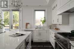 22 LESMAR DRIVE | Toronto Ontario | Slide Image Seventeen