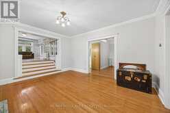 154 WALMER ROAD | Toronto Ontario | Slide Image Seven