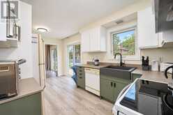 21 QUEENSCOURT DRIVE | Toronto Ontario | Slide Image Thirteen