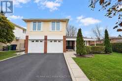 21 QUEENSCOURT DRIVE | Toronto Ontario | Slide Image Five